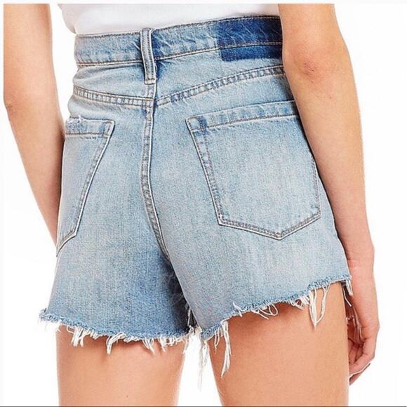 Chelsea & Violet Gaj Lt Blue White Floral Embroidery Frayed Jean Shorts Sz31 NWT - Picture 11 of 16